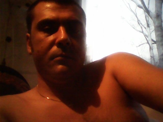 только с девочки сполз:-)