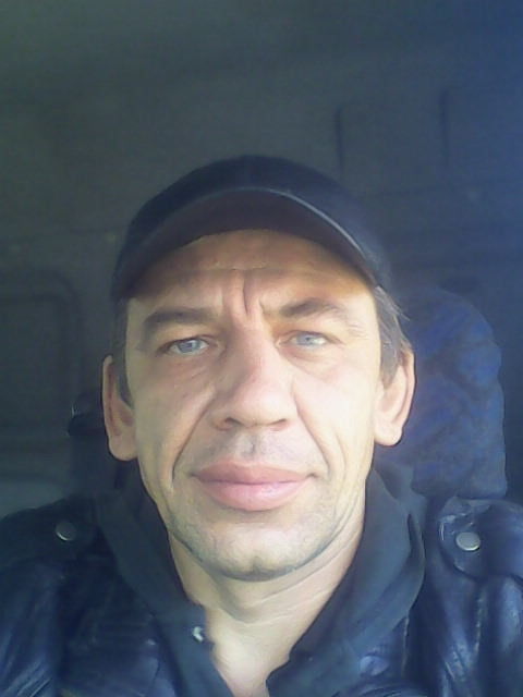 И снова я