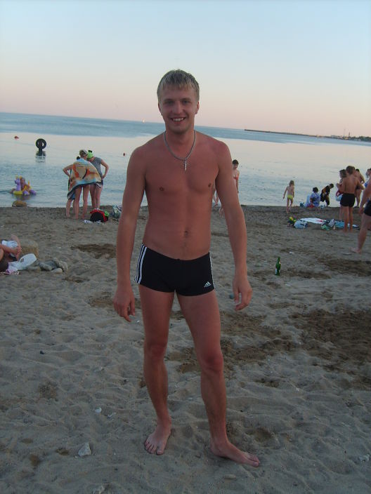 на море