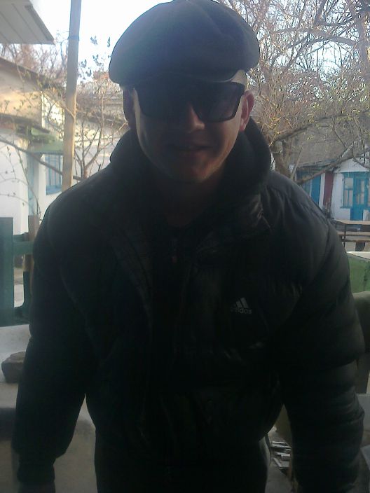 v roli