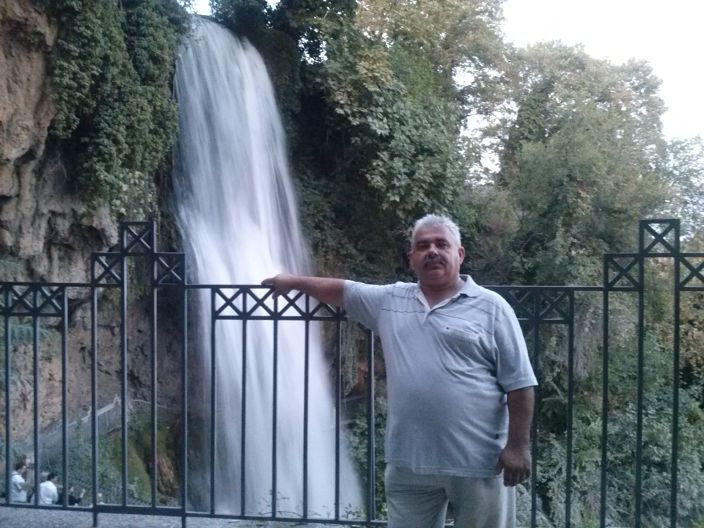 водопад в городе Эдесса