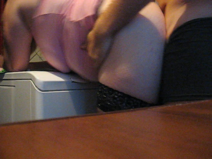 на стиралке ебу шлюшку 1