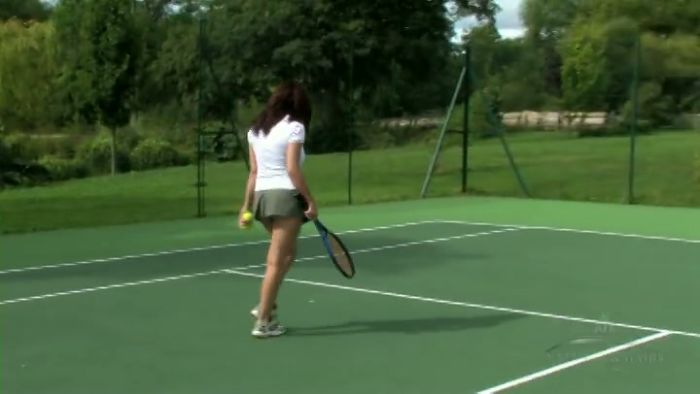 Как она сексуальна и красива!!!!И ее сладкая киска СупеР