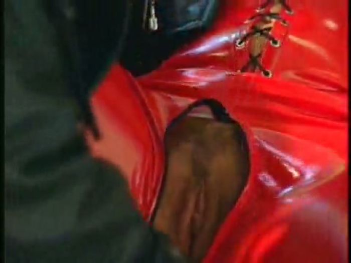 Girly in latex & leather with 2 guys